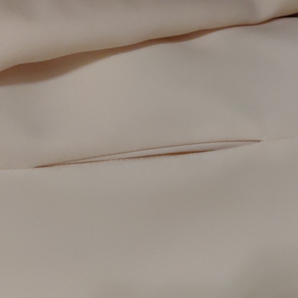 Danny & Nicole Light Yellow 2 Piece Suit Size 12P - Picture 6 of 10